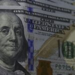 Dólar cai para R$ 5,78, apesar de tarifa de Trump sobre aço e alumínio