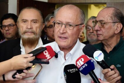 Alckmin defende cotas de importação de aço pelos Estados Unidos