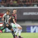 Flamengo e Botafogo se enfrentam mirando as semifinais do Carioca