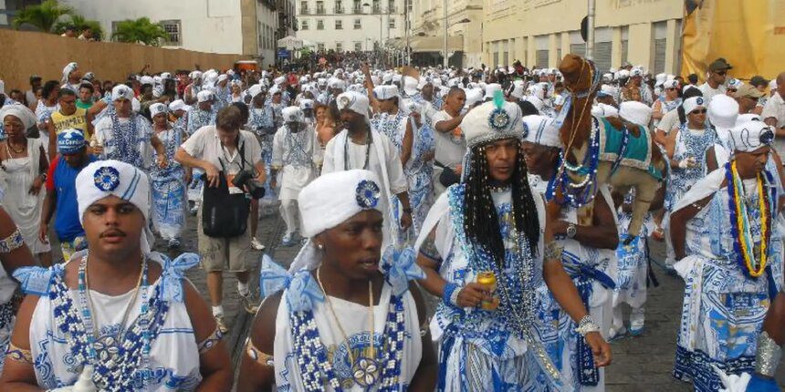 bloco-filhos-de-gandhy-tira-regra-que-proibia-homens-trans-no-desfile