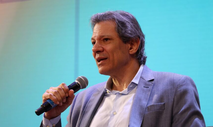 Haddad diz que Brasil não precisa temer medidas de Trump