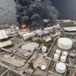 Incêndio atinge fábrica de óleo no Rio de Janeiro