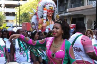 carnaval-2025:-confira-os-blocos-que-desfilam-nesta-segunda-no-rio