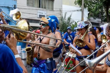 bloco-mais-antigo-de-sao-paulo-anima-carnaval-no-centro-da-cidade