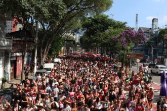 ultimo-dia-de-carnaval-em-sao-paulo-tem-58-blocos-na-rua