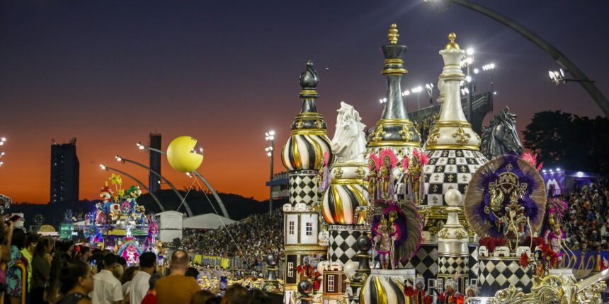 rosas-de-ouro-e-campea-do-carnaval-das-escolas-de-samba-de-sao-paulo