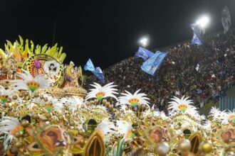 beija-flor-conquista-o-15o-titulo-do-carnaval-do-rio-de-janeiro