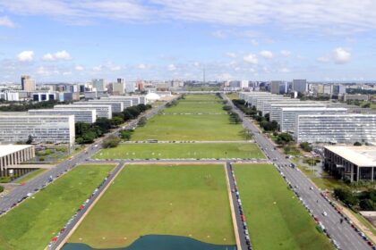 participacao-da-mulher-no-funcionalismo-publico-federal-sobe-para-45%