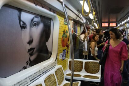 estacao-de-metro-em-sao-paulo-recebe-mostra-de-clarice-lispector