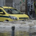 temporal-provoca-alagamentos-e-quedas-de-arvores-no-rio