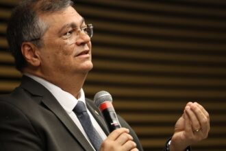 marco-civil-da-internet-precisa-ser-revisto,-defende-dino