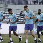 eliminatorias:-dorival-comanda-primeiro-treino-com-grupo-completo