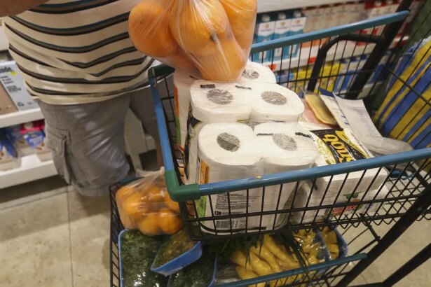 abras-aponta-queda-de-4,25%-no-consumo-de-brasileiros-em-fevereiro
