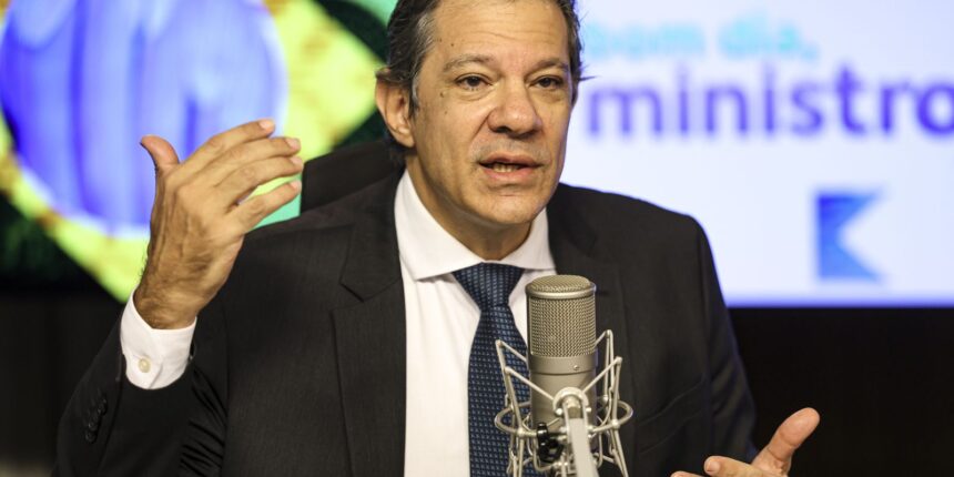 consignado-para-clt-busca-proteger-trabalhador-de-juros,-diz-haddad