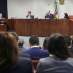 stf-retoma-julgamento-de-denuncia-de-golpe-contra-bolsonaro,-acompanhe