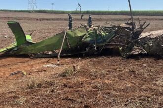 piloto-morre-em-queda-de-aviao-agricola-no-interior-de-sp