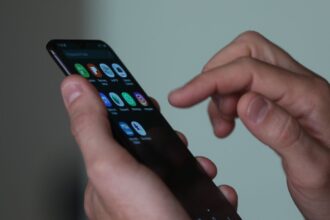projeto-de-lei-propoe-pena-maior-para-receptacao-de-celulares-roubados