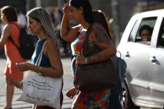 rio-tem-dia-de-calor-e-espera-chuva-muito-forte-na-sexta-e-no-sabado