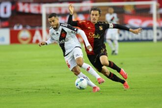 vasco-abre-vantagem,-mas-cede-empate-ao-melgar-pela-sul-americana