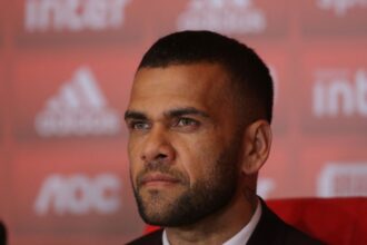 movimento-feminista-protesta-contra-revogacao-da-pena-de-daniel-alves