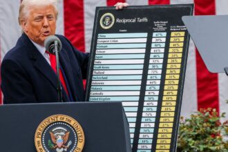 trump-eleva-taxacao-da-china-para-125%-e-reduz-de-75-paises-para-10%