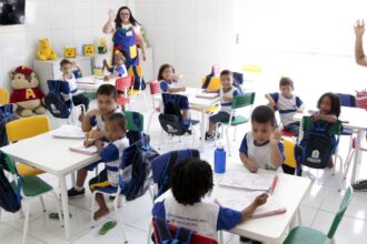 creches-tem-mais-criancas-negras-do-que-brancas-pela-1a-vez