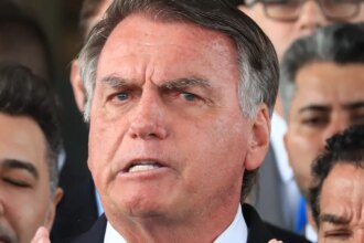 bolsonaro-passa-por-cirurgia-no-intestino-neste-domingo