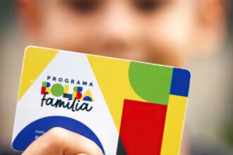 caixa-comeca-a-pagar-bolsa-familia-de-abril