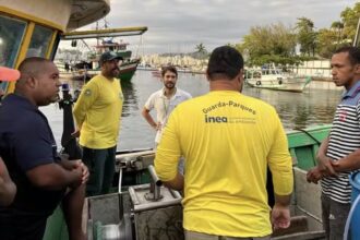 embarcacao-e-apreendida-por-pesca-predatoria-em-reserva-de-niteroi