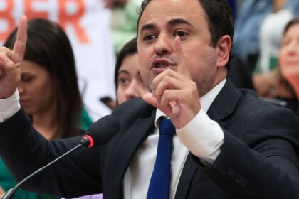 glauber-braga-recorre-a-ccj-contra-processo-de-cassacao-do-mandato