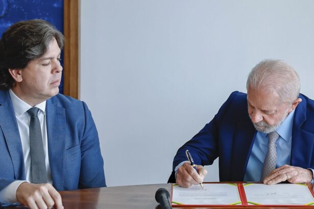 presidente-da-telebras-toma-posse-como-ministro-das-comunicacoes