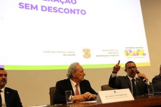 cinco-dirigentes-do-inss-sao-afastados-por-suspeita-de-irregularidades