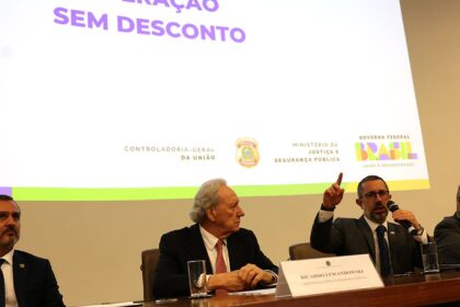 cinco-dirigentes-do-inss-sao-afastados-por-suspeita-de-irregularidades
