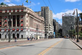dia-do-trabalhador:-o-que-abre-e-o-que-fecha-em-sao-paulo