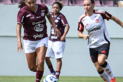 flamengo-vence-e-tira-invencibilidade-da-ferroviaria-no-brasileirao-a1