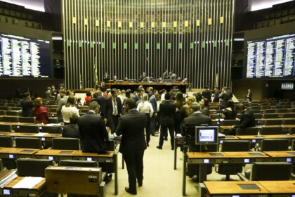 camara-pode-votar-urgencia-para-aumentar-numero-de-deputados-federais