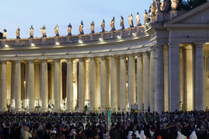 conclave:-vaticano-tem-fumaca-preta-apos-nova-votacao