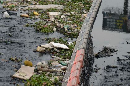 baia-de-guanabara-recebe-3-milhoes-de-litros-de-chorume-por-dia