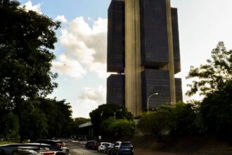 banco-central-autoriza-financeiras-a-emitir-lci