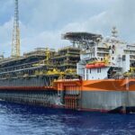 petrobras-descobre-oleo-de-qualidade-na-bacia-de-santos
