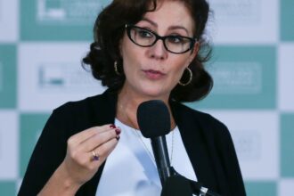 turma-do-stf-tem-maioria-para-condenar-zambelli-a-10-anos-de-prisao