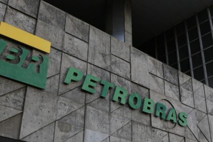 petrobras-anuncia-novos-pocos-e-retomada-de-fabricas-de-fertilizantes