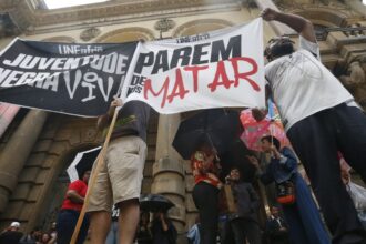 risco-de-negro-ser-vitima-de-homicidio-e-2,7-vezes-maior-no-brasil