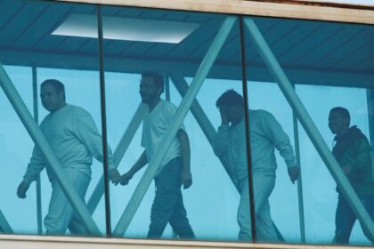 venezuelanos-deportados-devem-estar-detidos-em-el-salvador,-diz-onu