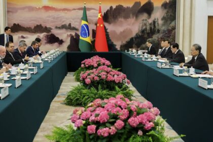 parcerias-com-china-beneficiarao-infraestrutura-e-saude,-diz-lula