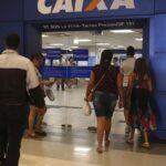 caixa-libera-abono-salarial-para-nascidos-em-maio-e-junho