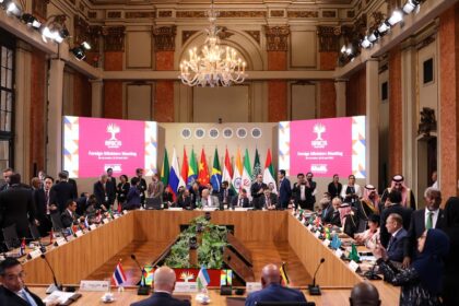 como-o-brics-atua-na-governanca-mundial-descentralizada?
