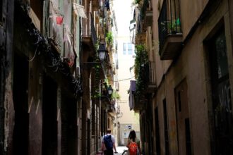 espanha-bloqueia-mais-de-65-mil-anuncios-de-alugueis-de-temporada