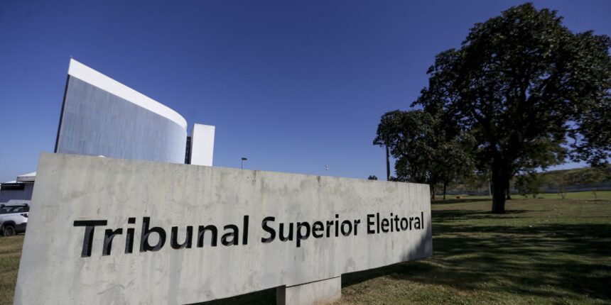agu-pede-que-policia-federal-investigue-racismo-contra-ministra-do-tse