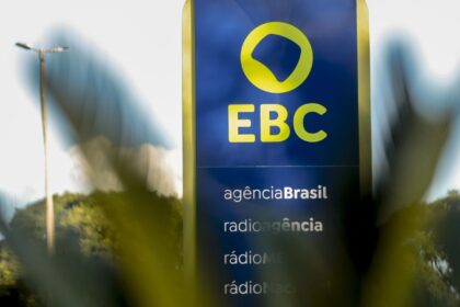 aniversario-da-agencia-brasil-e-lembrado-no-plenario-da-camara